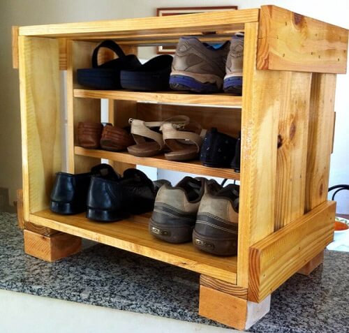 Kreasi Rak Sepatu Palet DIY Dekorasi Stylish Rumah Minimalis